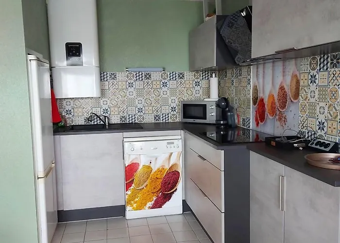 Apartment Amoureva,t2, Vue Lagon, Proche Mer, Parking, Clim, Piscine