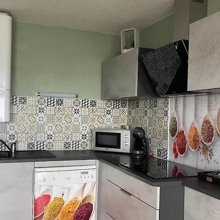 Amoureva,t2, Vue Lagon, Proche Mer, Parking, Clim, Piscine *